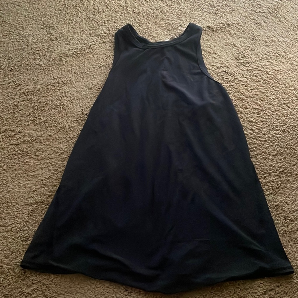 lululemon Tank Top with open back